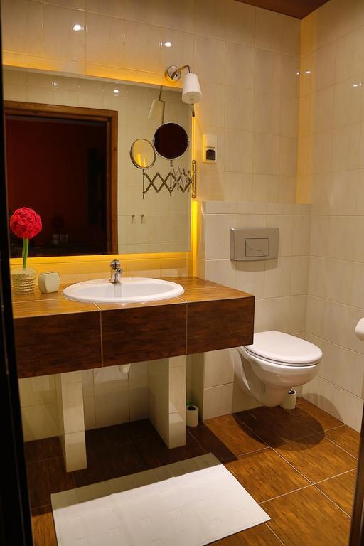 Pod Wzgorzem Bed & Breakfast Frombork Zimmer foto