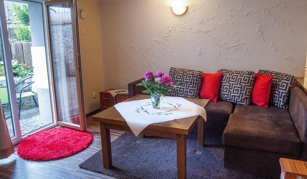 Pod Wzgorzem Bed & Breakfast Frombork Exterior foto
