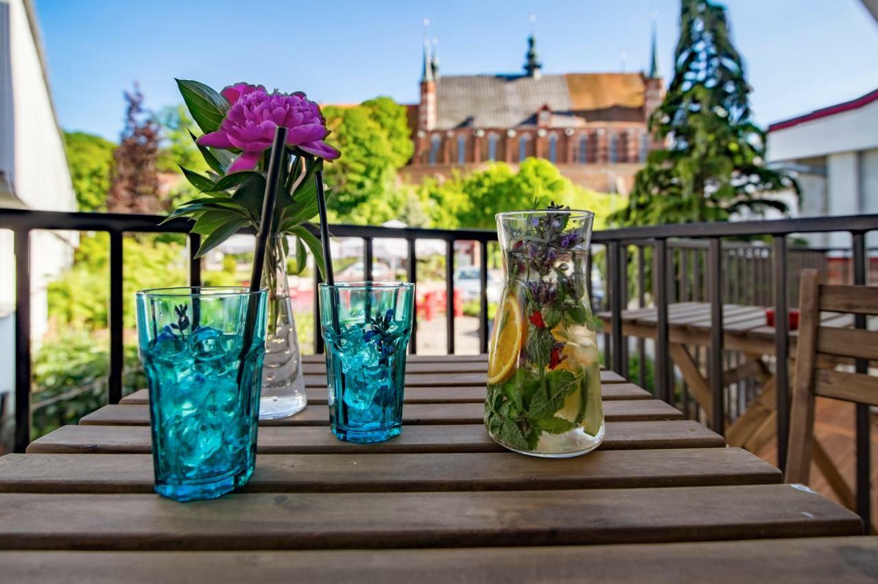 Pod Wzgorzem Bed & Breakfast Frombork Exterior foto